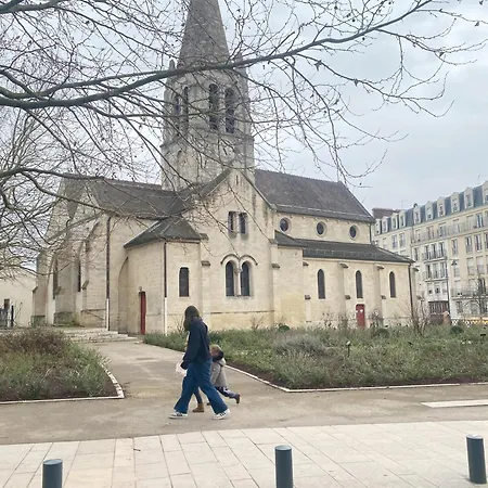 Appt 50m2 /3p Refait A Neuf Proche Du Metro 8 Apartment