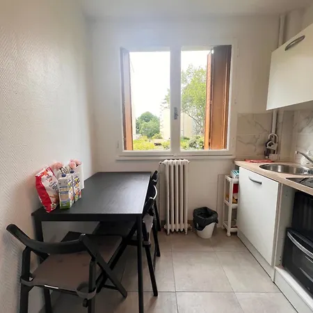 Appt 50m2 /3p Refait A Neuf Proche Du Metro 8 Maisons-Alfort
